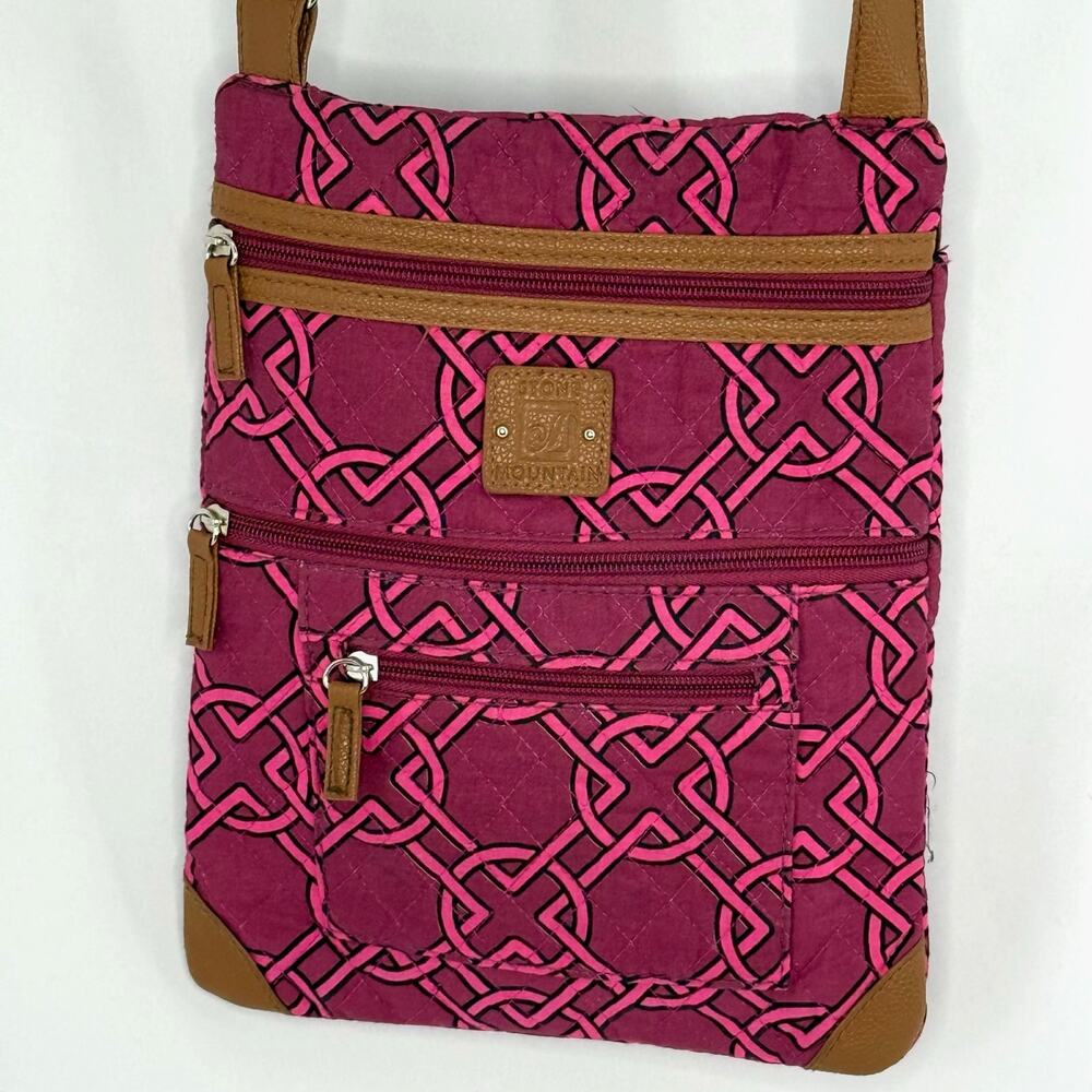 Stone Mountain Pink Quilted Crossbody Purse | Geometric Print